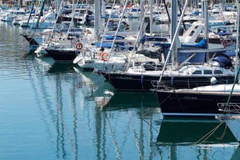 Matar? Marina is the nautical base of the north coast of Barcelona.