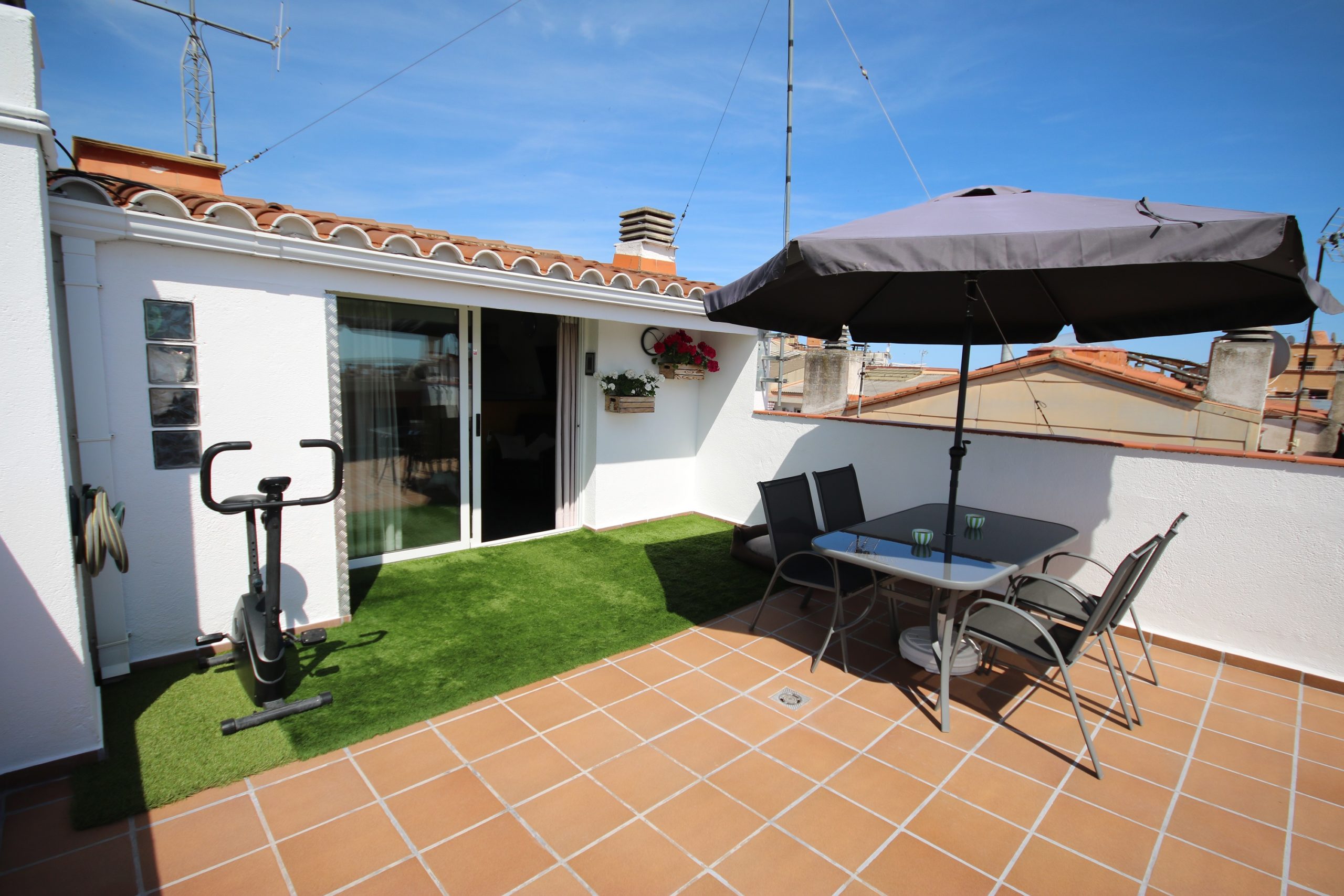 Espectacular Tríplex de 165 m² en Mataró (Solo 2 vecinos y sin gastos de comunidad)